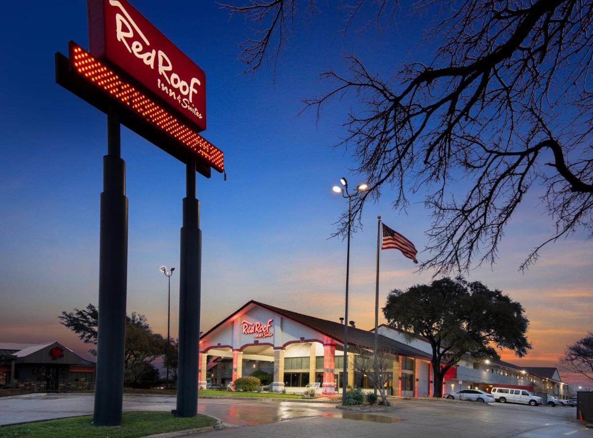 Irving Inn & Suites At Dfw Airport エクステリア 写真