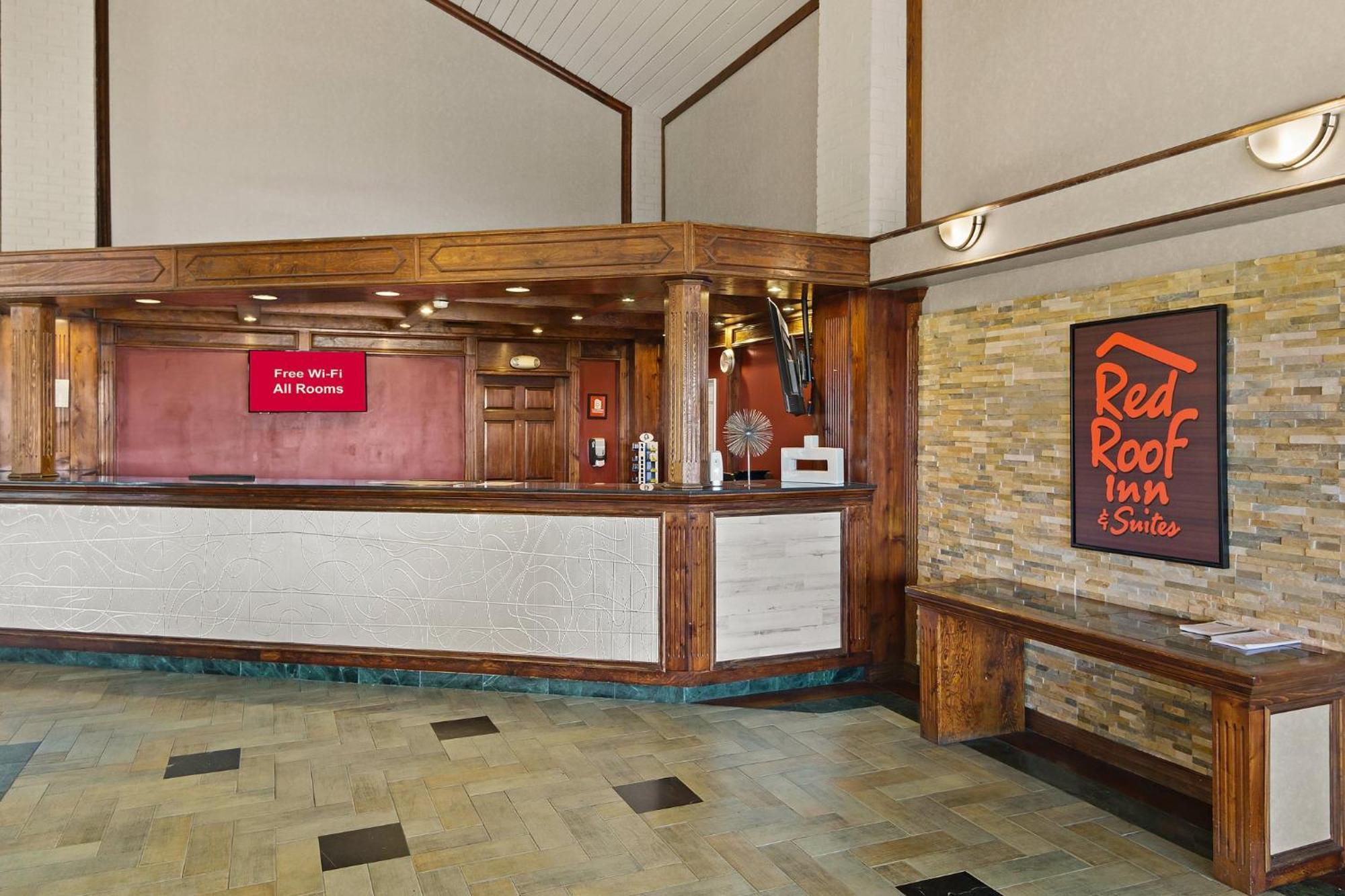 Irving Inn & Suites At Dfw Airport エクステリア 写真