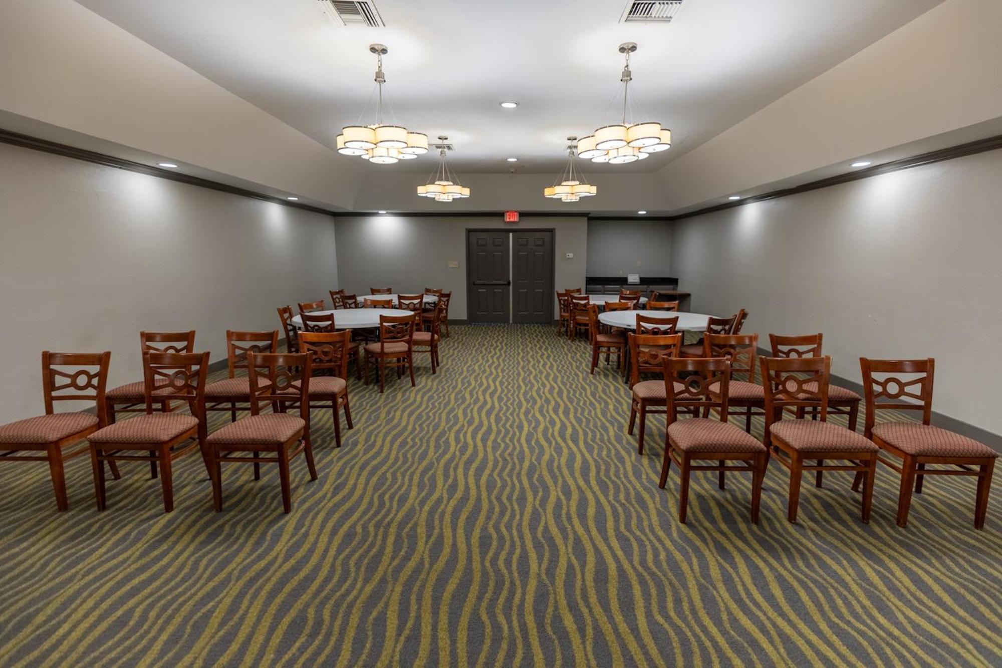 Irving Inn & Suites At Dfw Airport エクステリア 写真