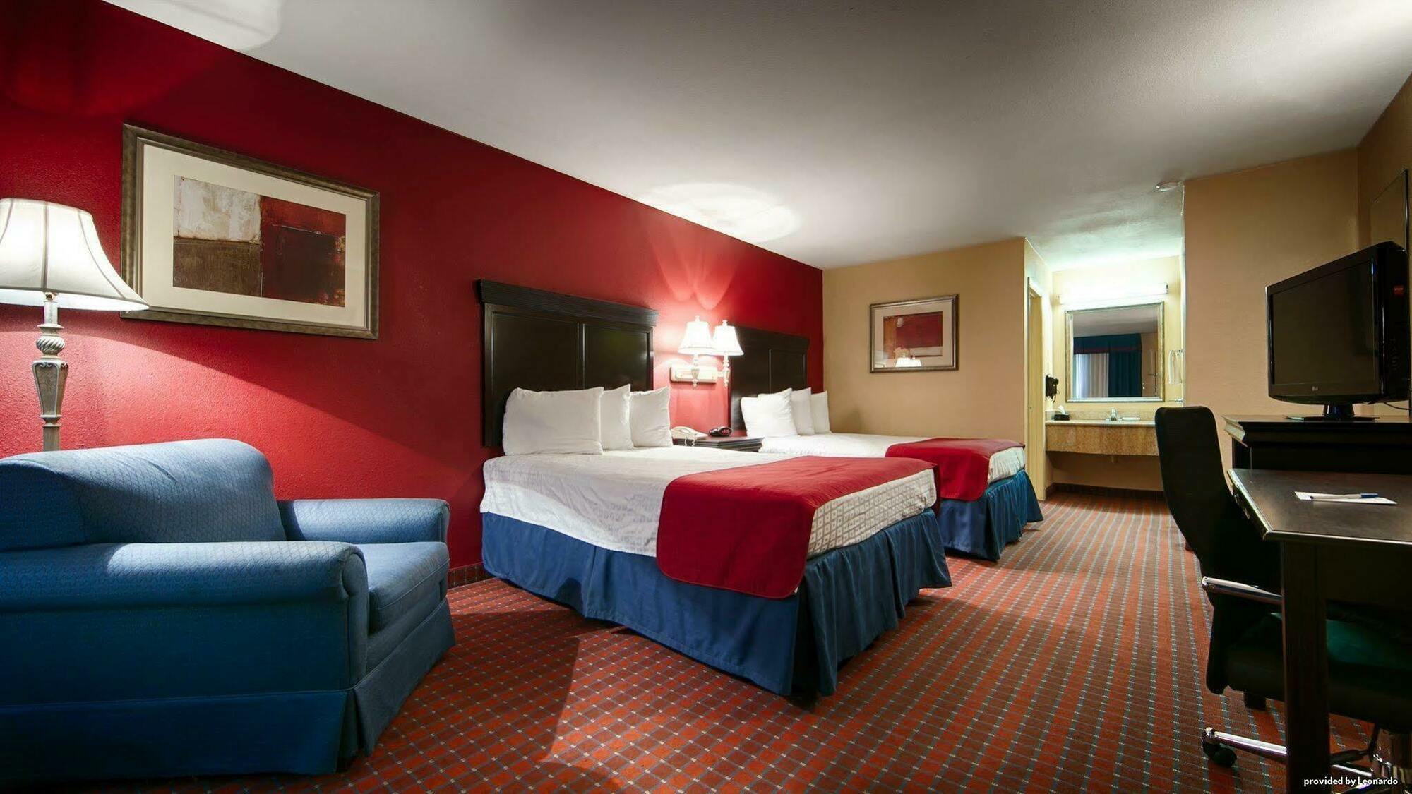 Irving Inn & Suites At Dfw Airport エクステリア 写真